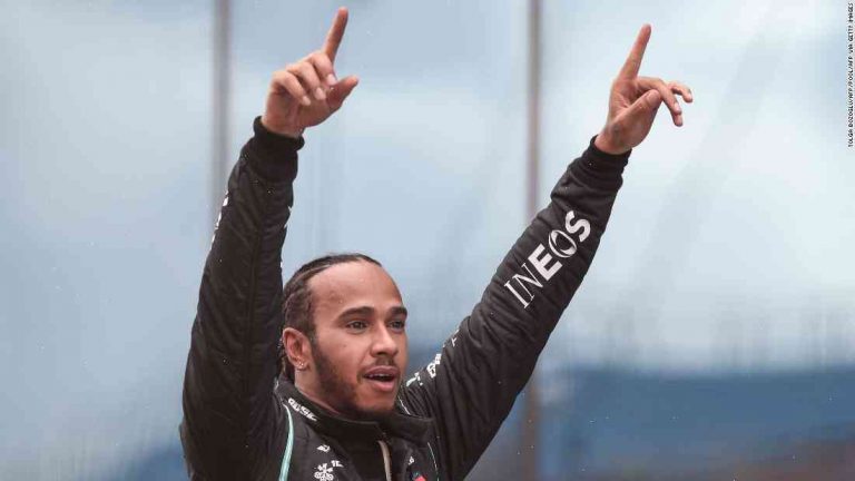 Lewis Hamilton is happy to stay at Mercedes